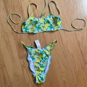 NEW, never worn misguided lemon bikini